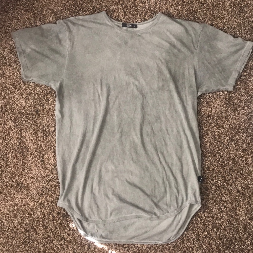 Green scoop t-shirt